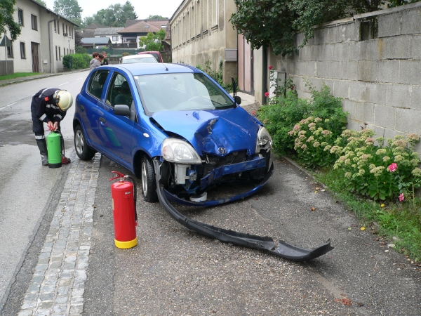 Verkehrsunfall Nähe Feuerwehrhaus