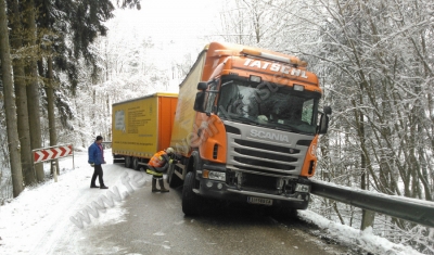 Erneute LKW Bergung