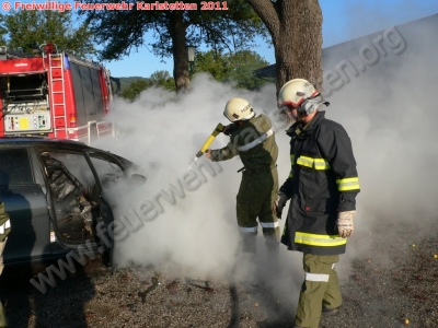 VU mit anschließendem Fahrzeugbrand