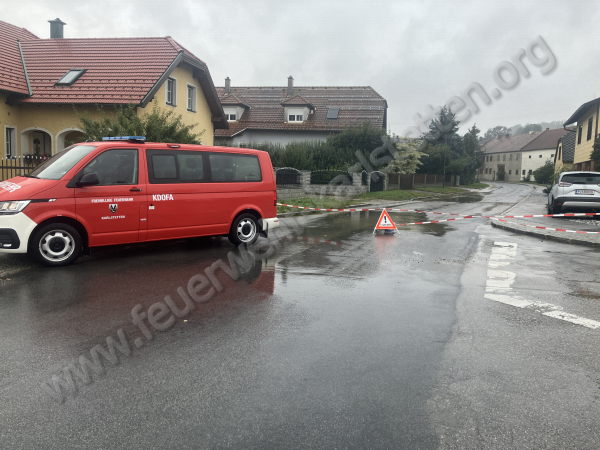 Feuerwehr im Dauereinsatz aufgrund Starkregen