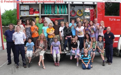 Volksschule besucht Feuerwehr