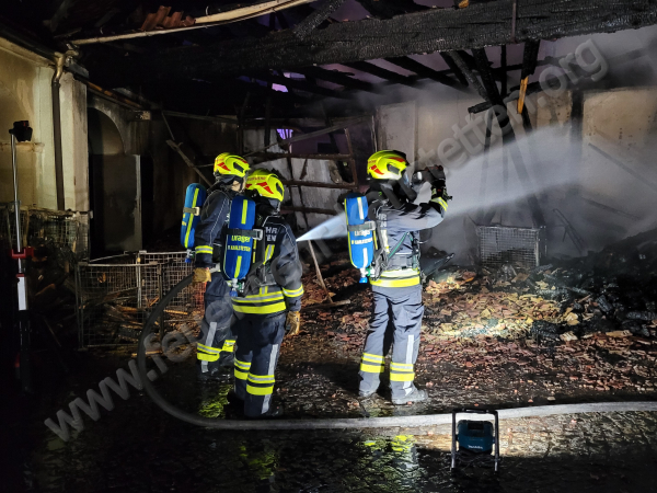 Großbrand in Grossrust - B4