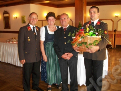 Feuerwehr überbrachte Glückwünsche zum 70. Geburtstag