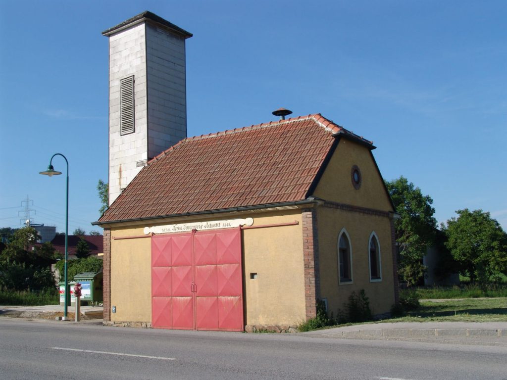 Gerätehaus der FF Mamau